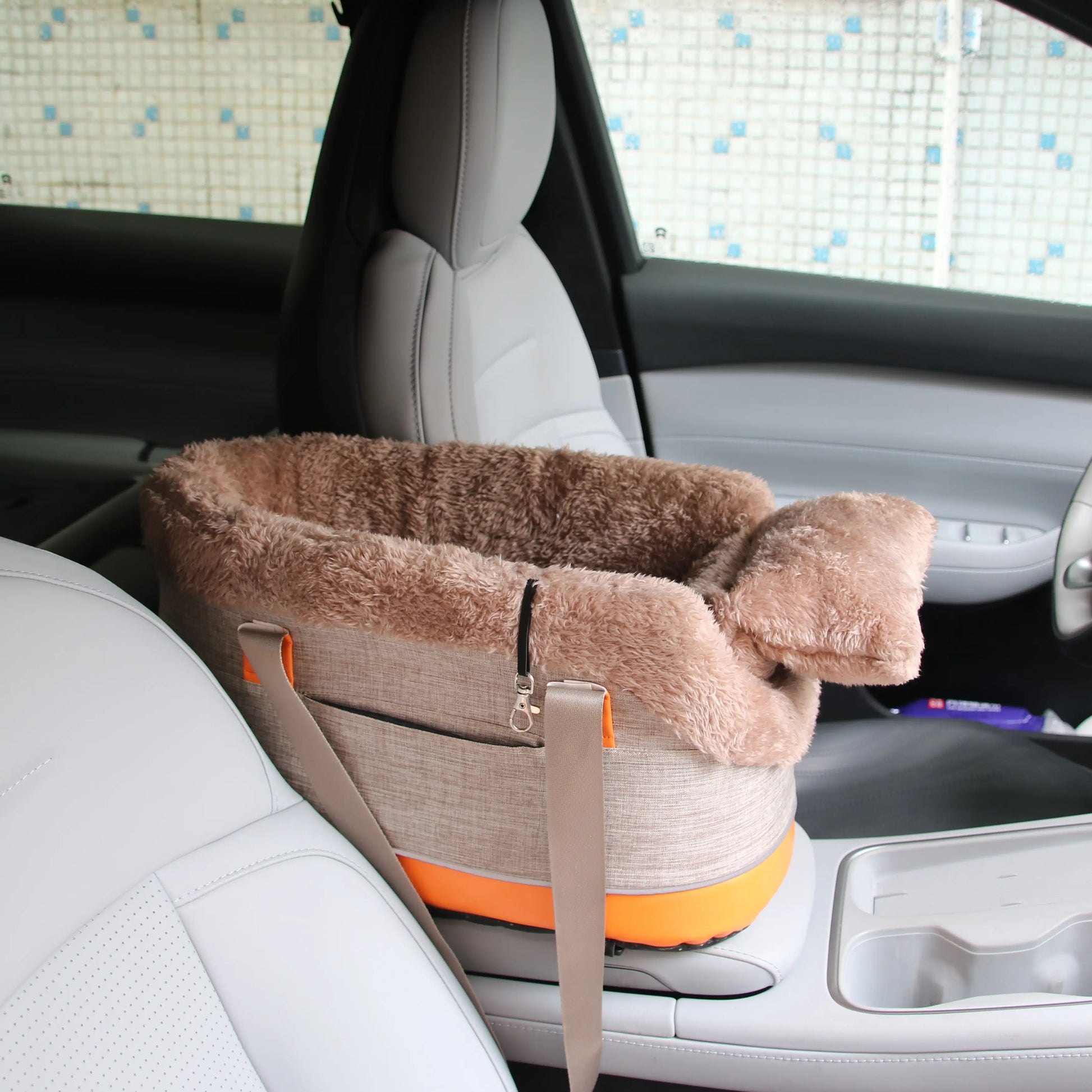 Pet Car Car Bag Safety Seat Central Control Pet Nest Bag Armrest Box Cat and Dog Bag